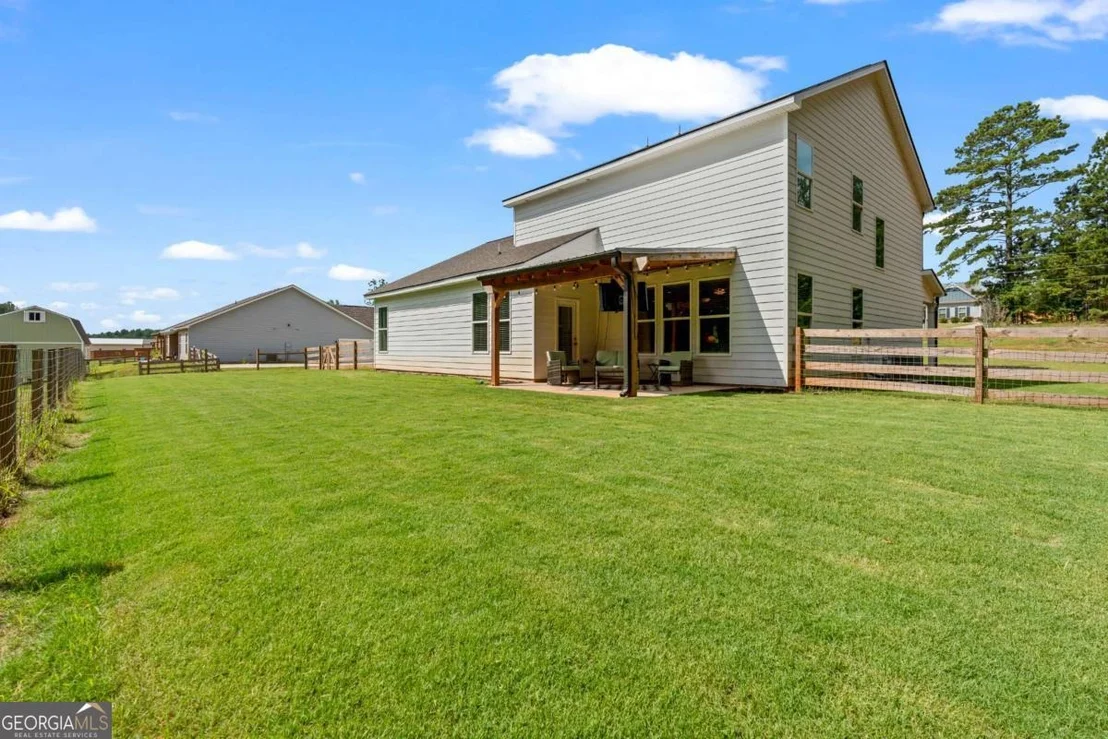 Photo of 781 Cattle Barn Road