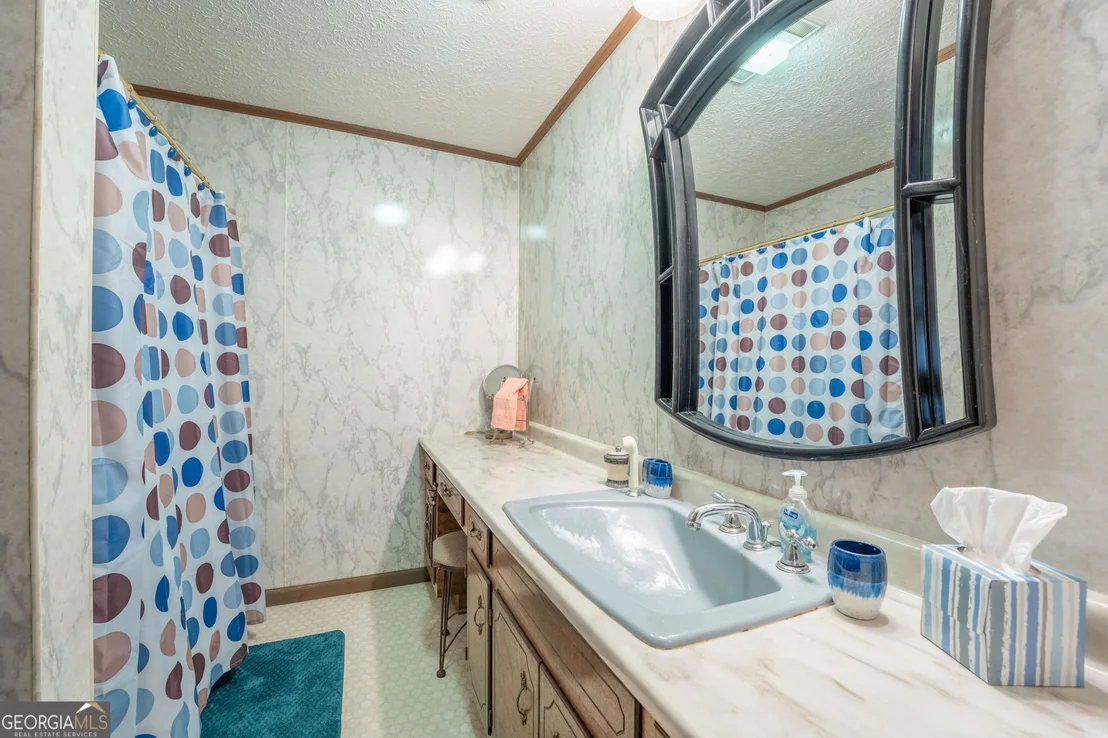 Photo of 375 Western Way