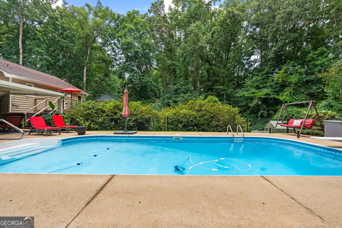 Photo of 321 Woodfield Circle