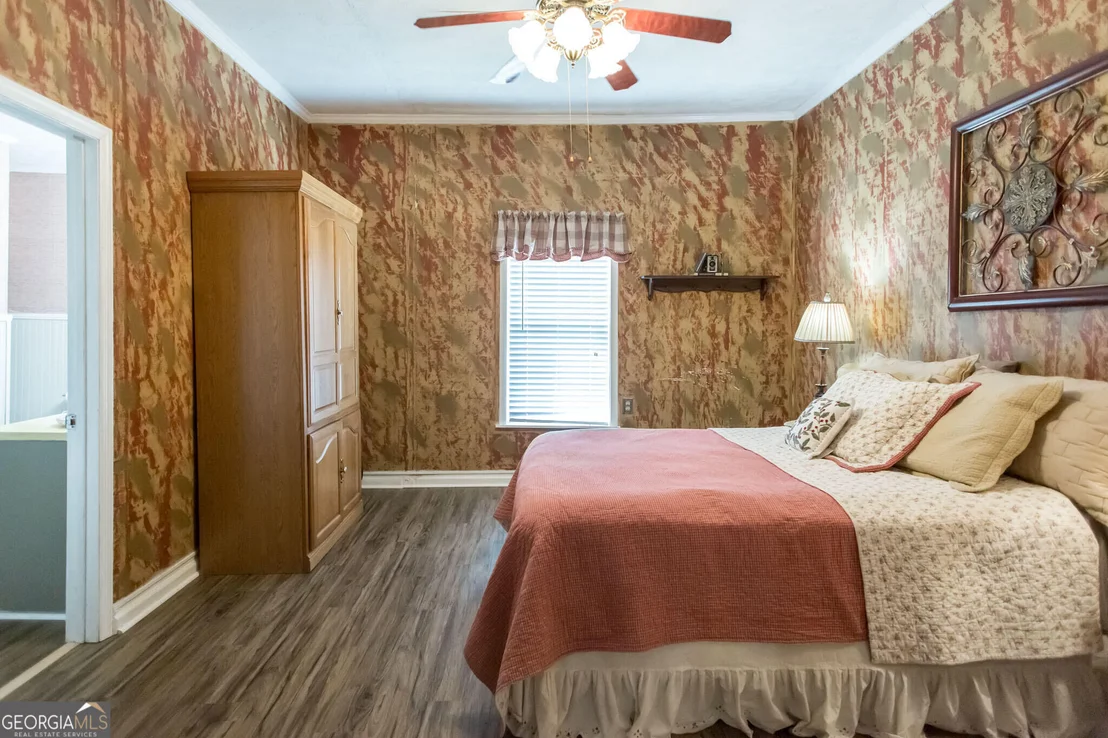 Photo of 8184 Clark Road