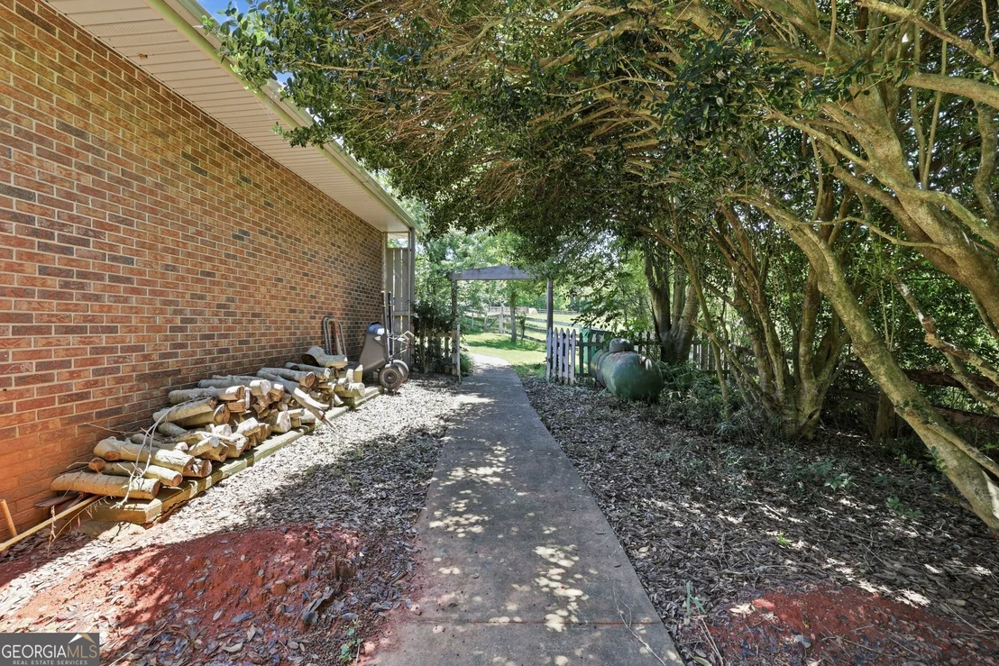 Photo of 410 Tower Road