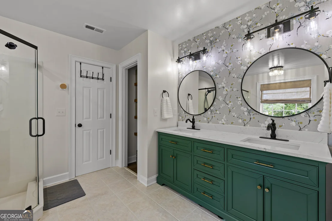 Photo of 93 Fieldstone Way