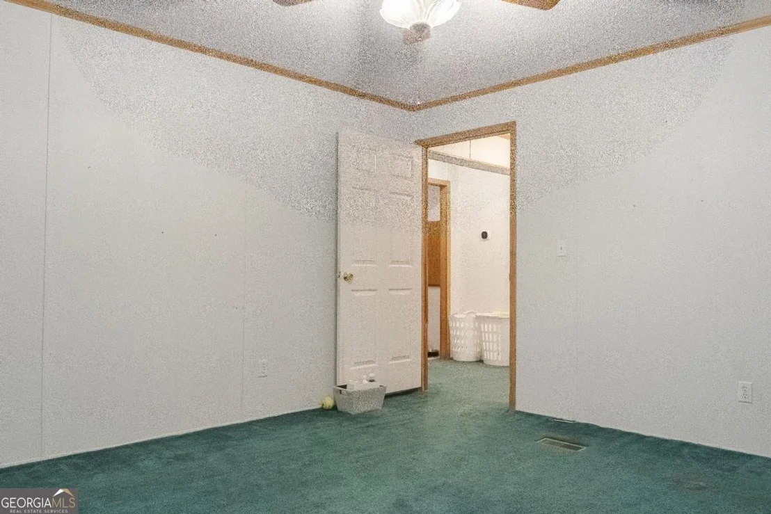 Photo of 3060 Centerville Road