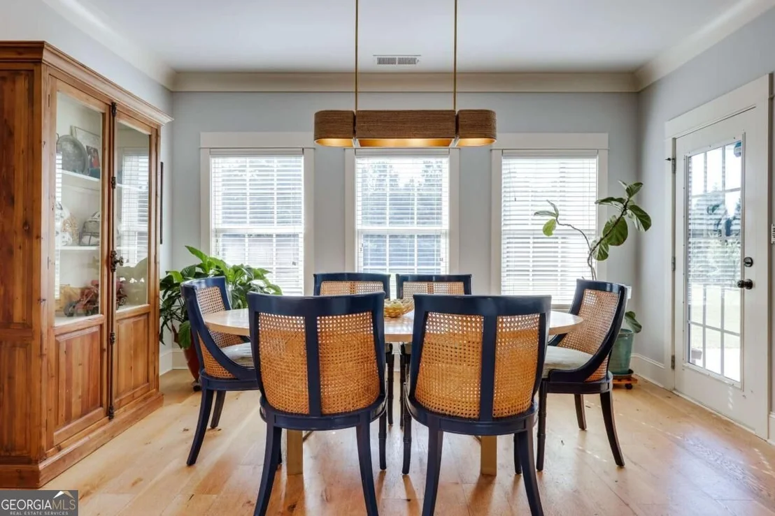 Photo of 1554 Morningside Way