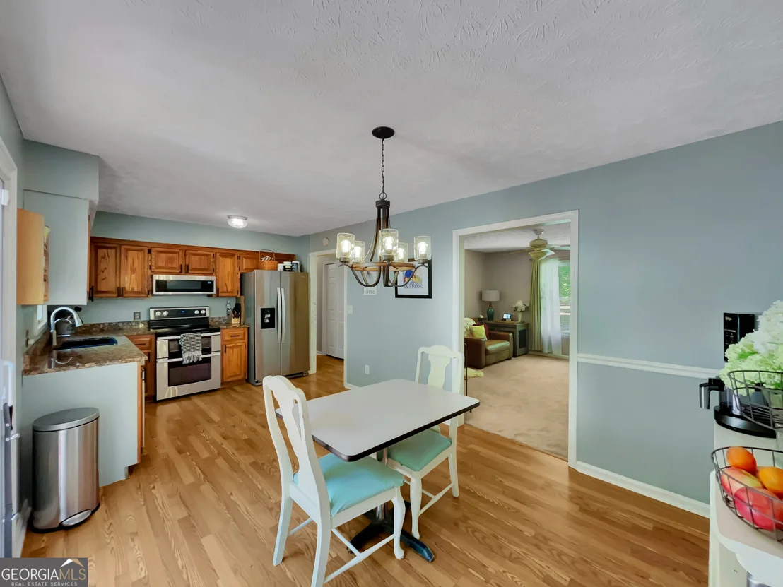 Photo of 298 Hudson River Drive
