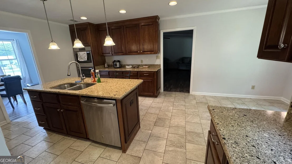Photo of 355 Summerhill Road