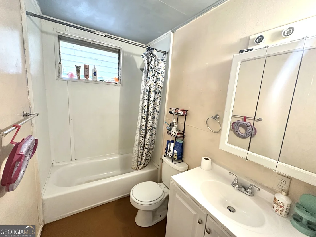 Photo of 143 Willis Circle