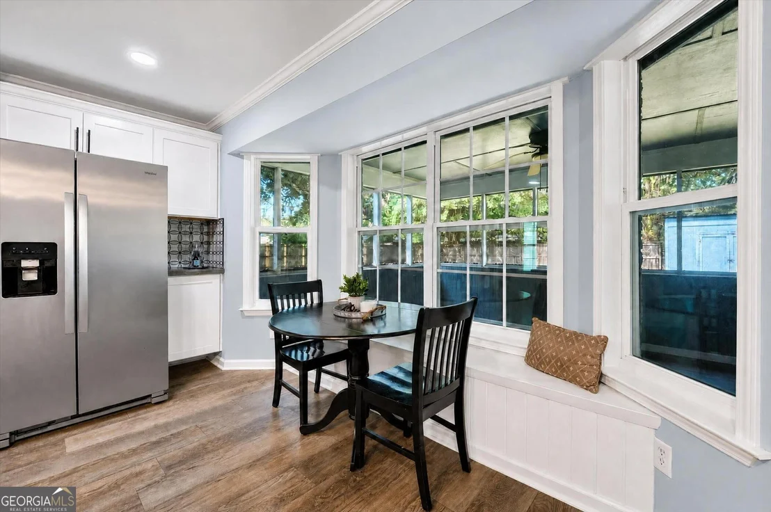 Photo of 214 Jefferson Circle SE