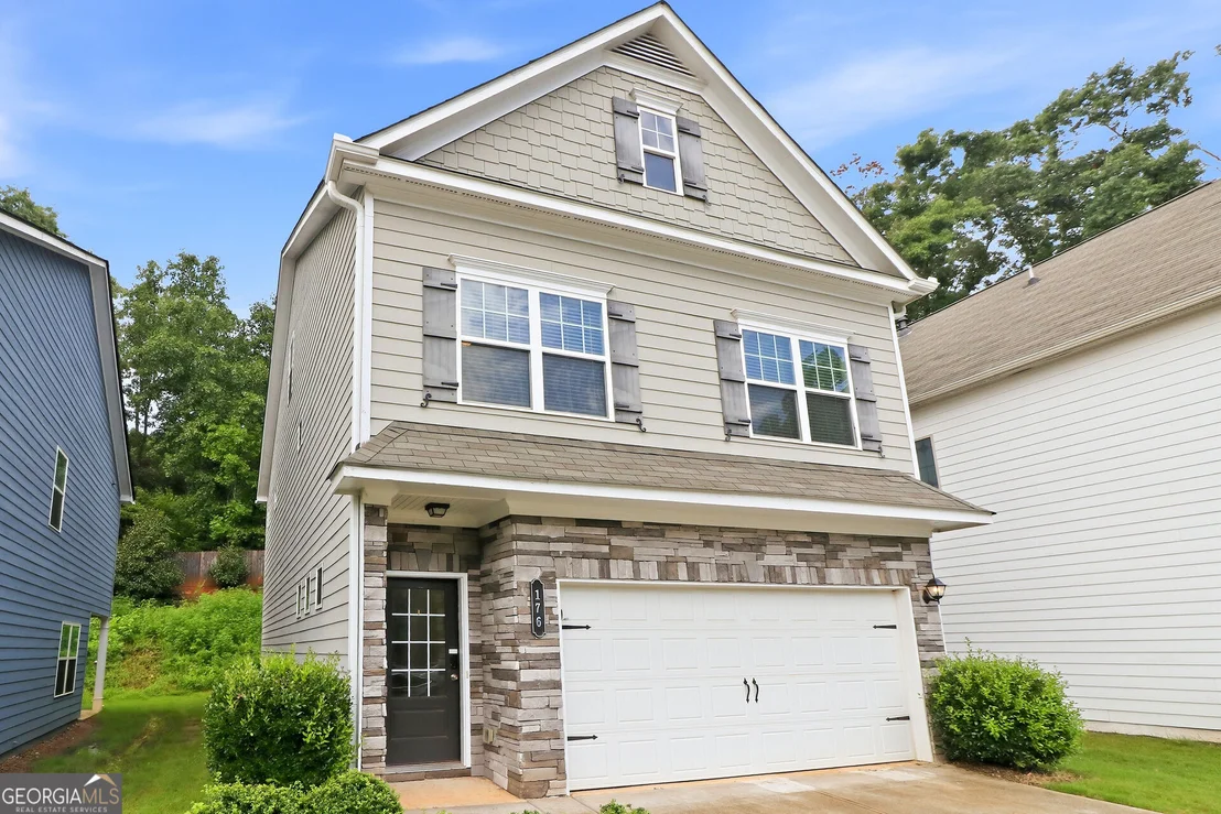 Photo of 176 Bryon Lane