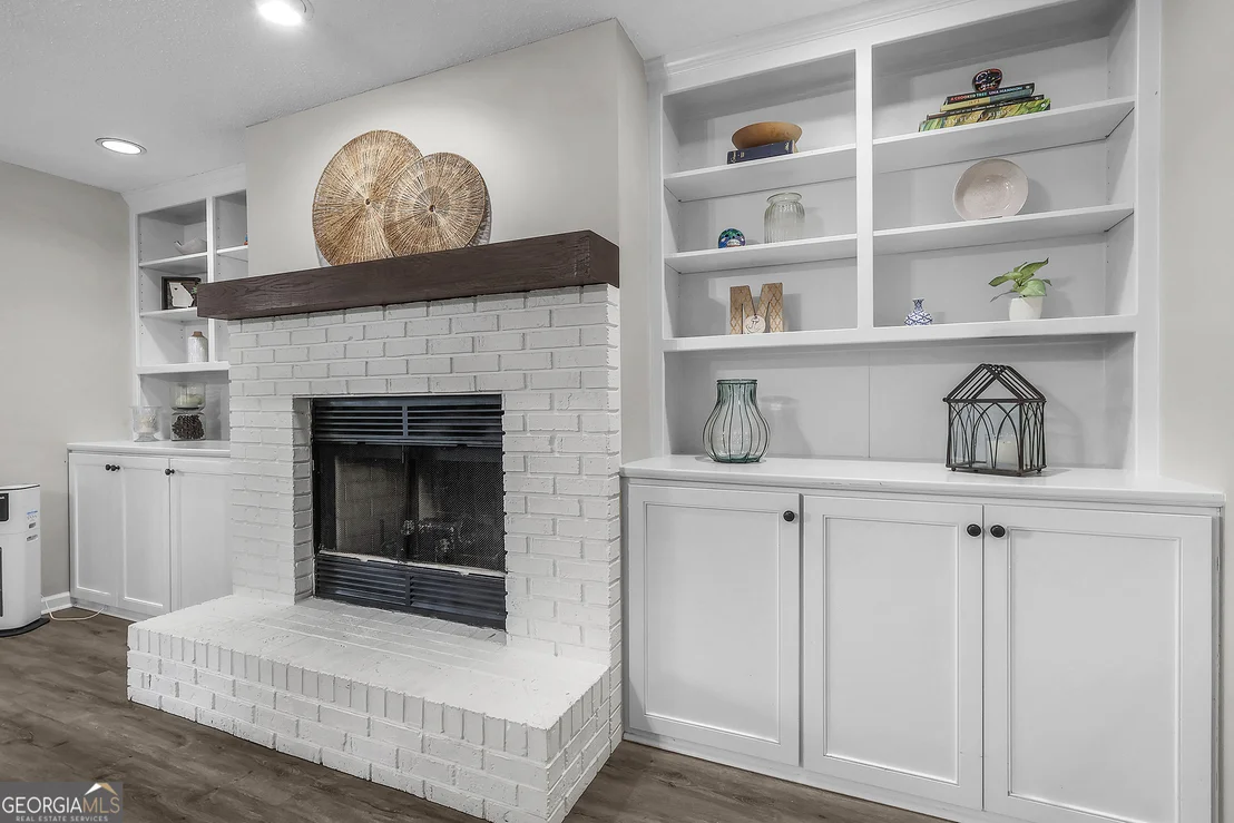 Photo of 1154 River Drive SW