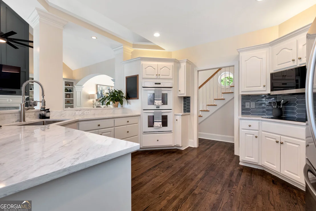 Photo of 6183 Cardinal Drive