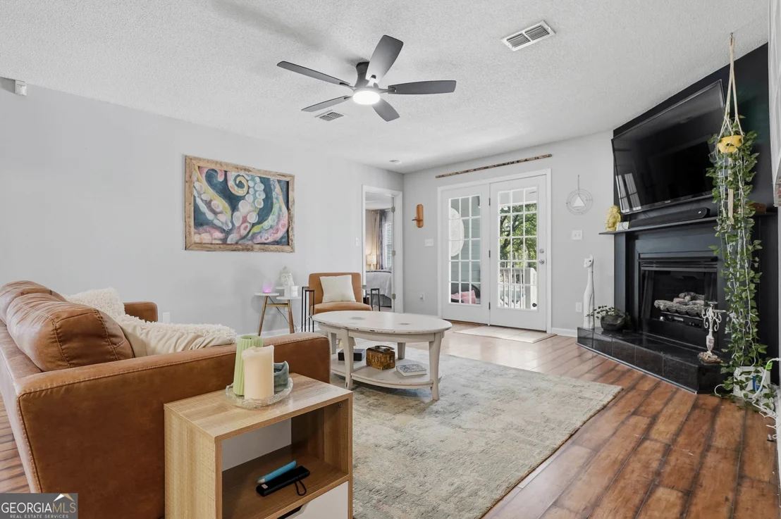 Photo of 209 Long Pine Drive