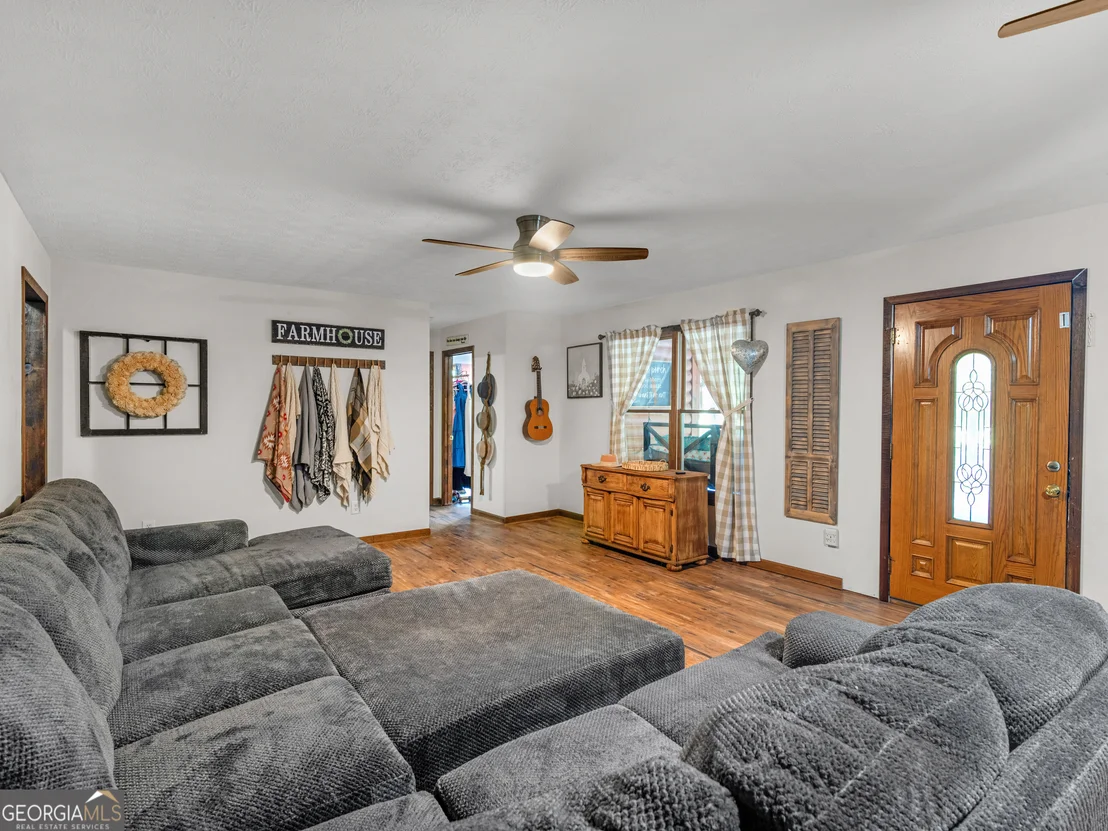 Photo of 1018 Grandview Road