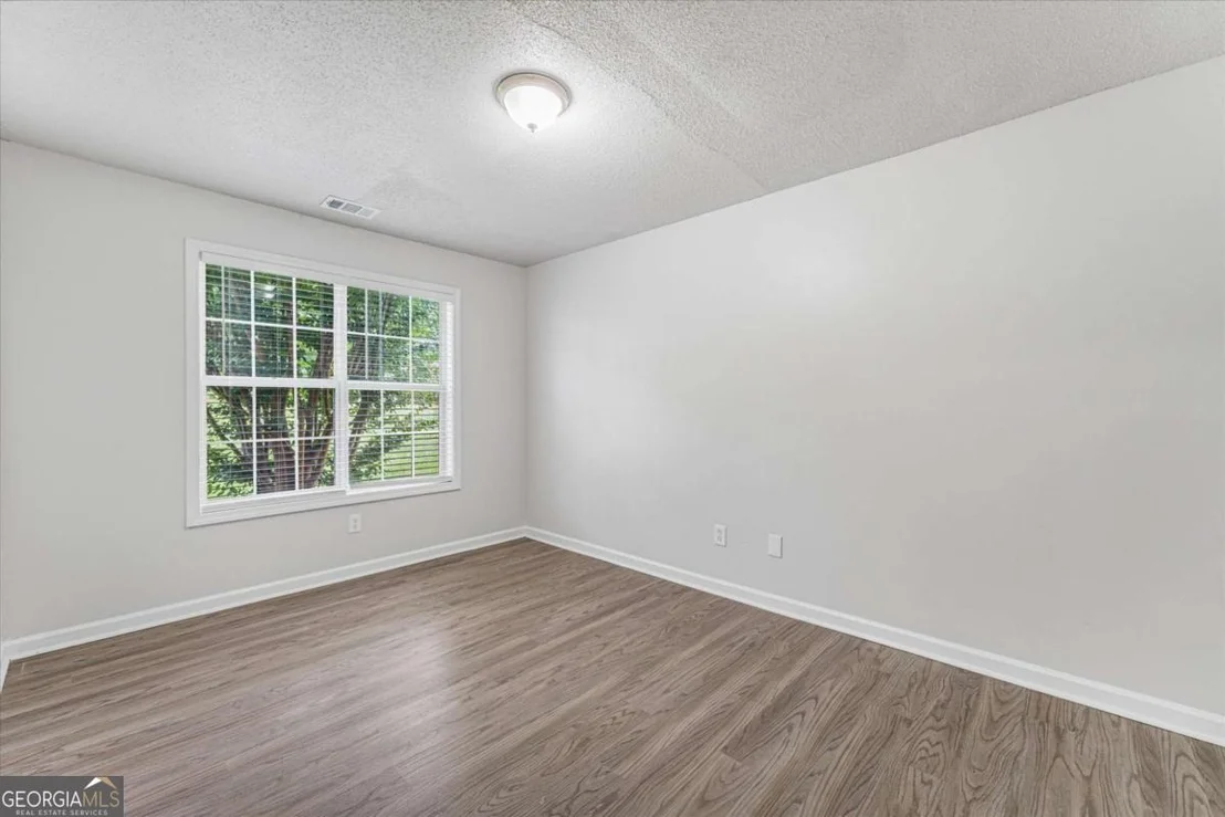 Photo of 1312 Vine Circle