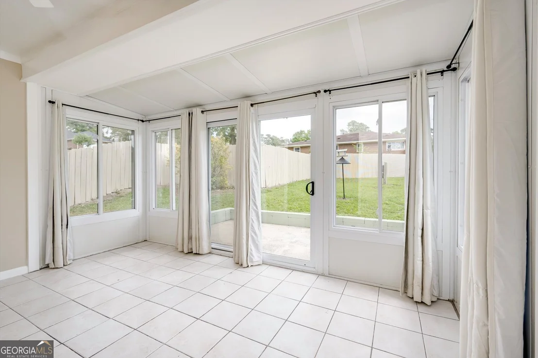 Photo of 353 Stagecoach Way