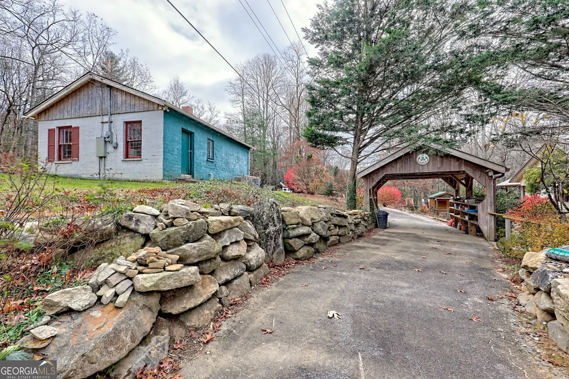 Photo of 7829 Dillard Road
