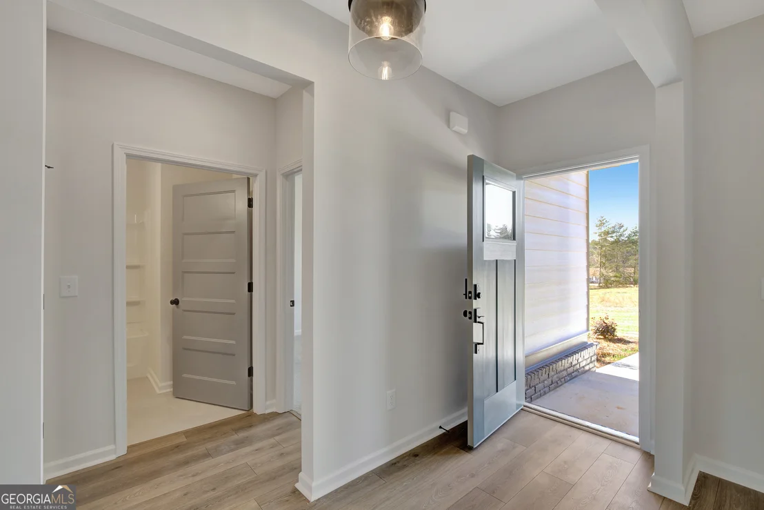 Photo of 1100 Patterson Road
