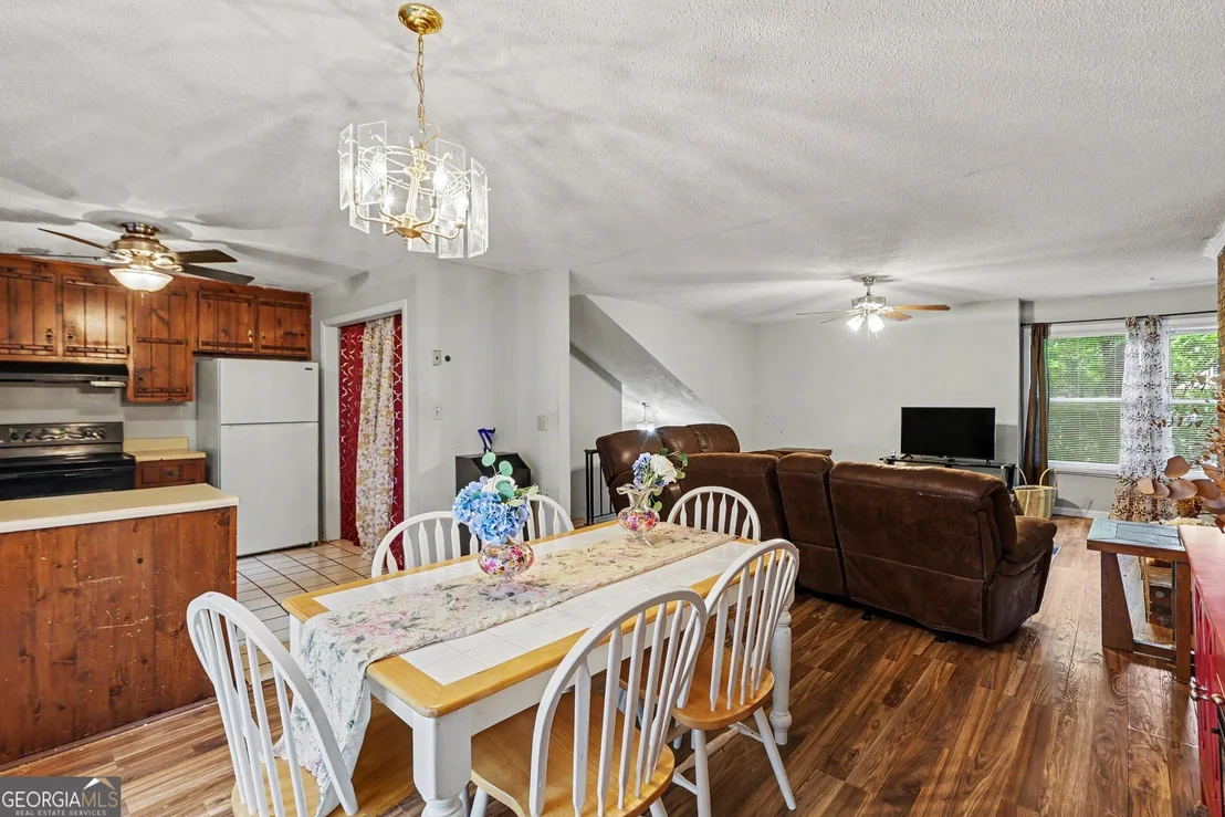 Photo of 5894 Sutton Drive