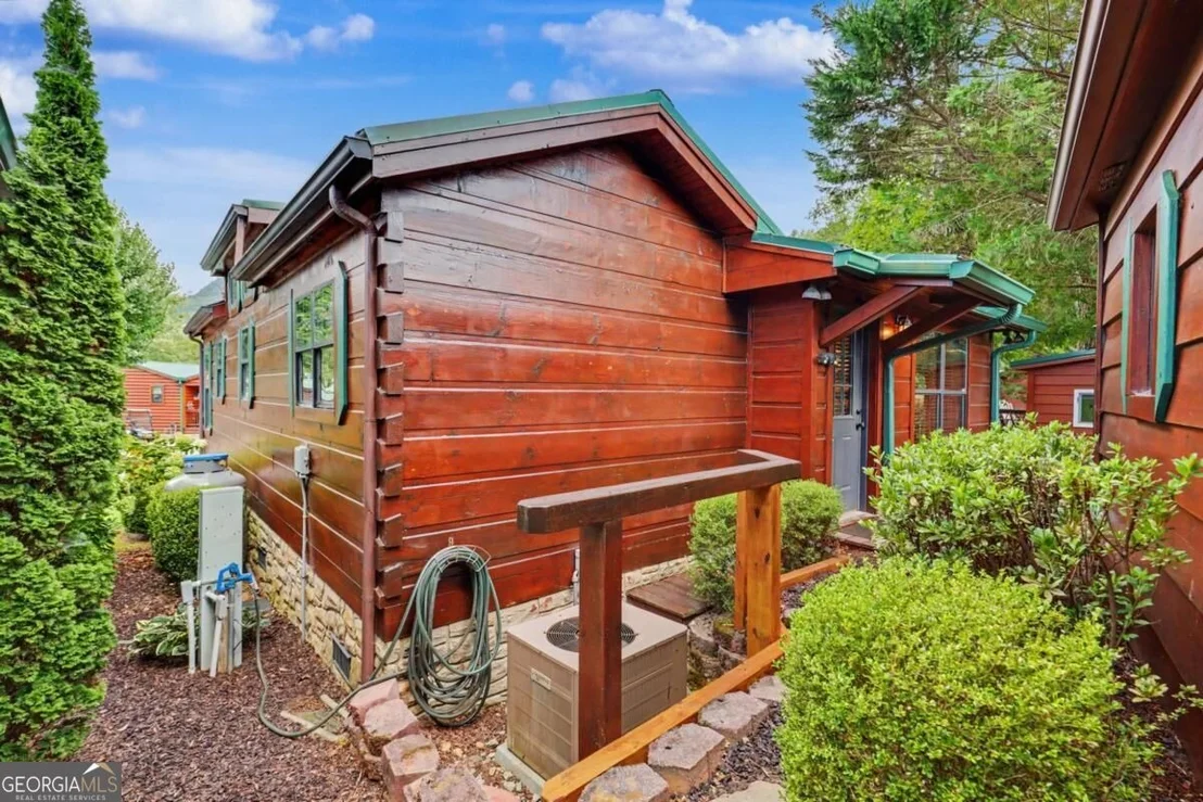 Photo of 240 River Vista Drive