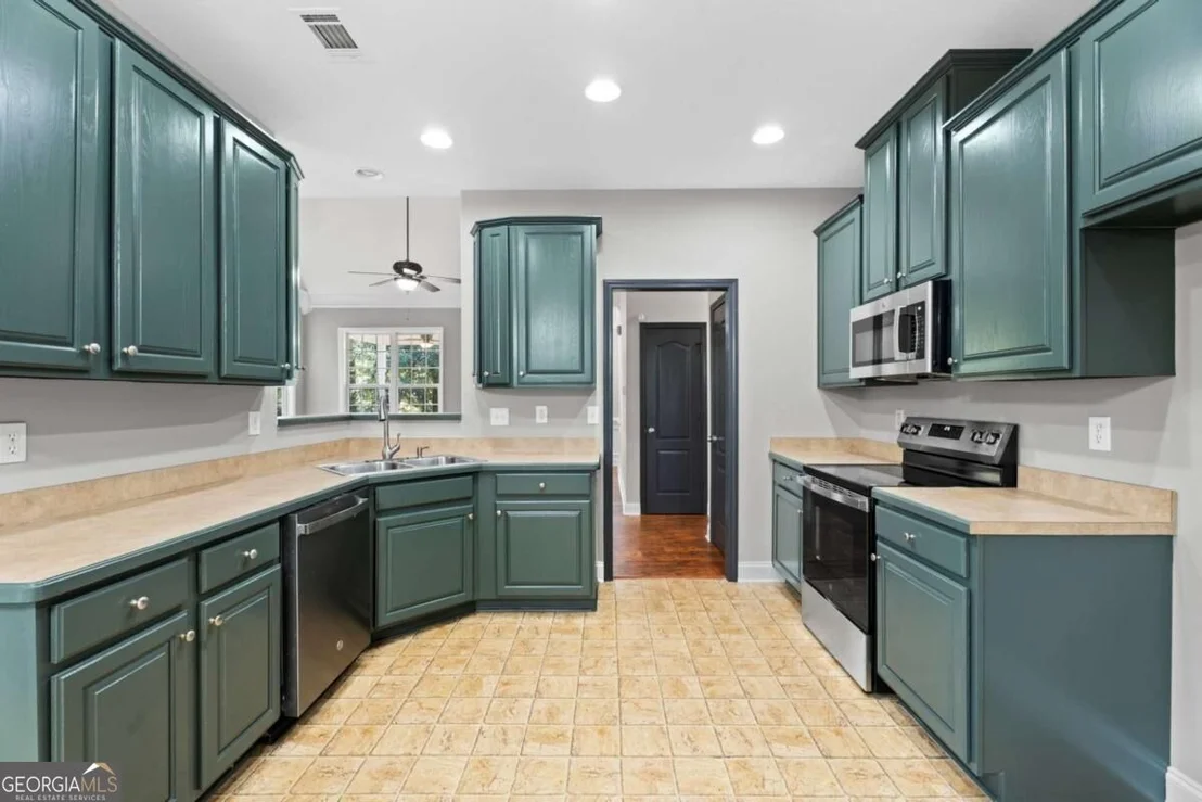 Photo of 530 Kaitlin Circle