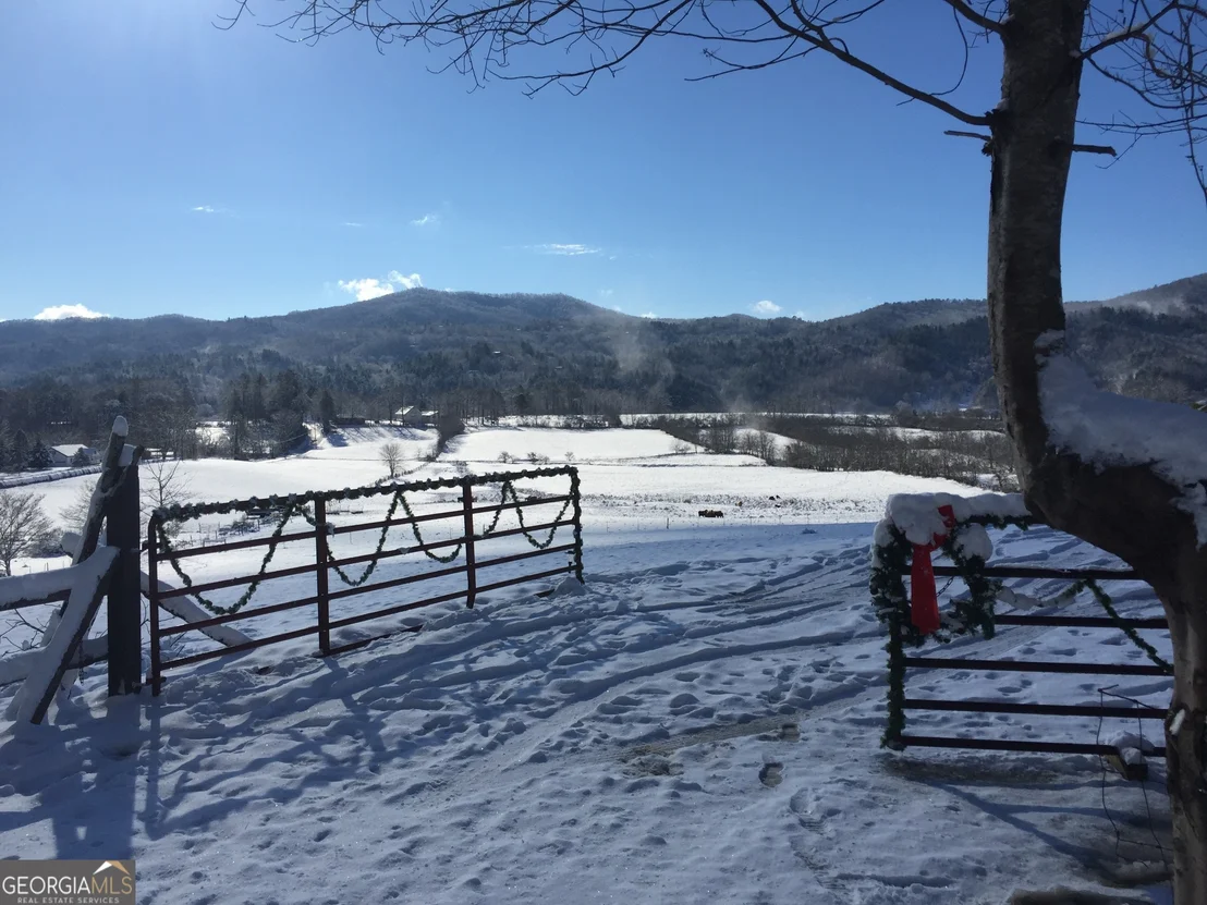 Photo of 5192 Wolffork Road