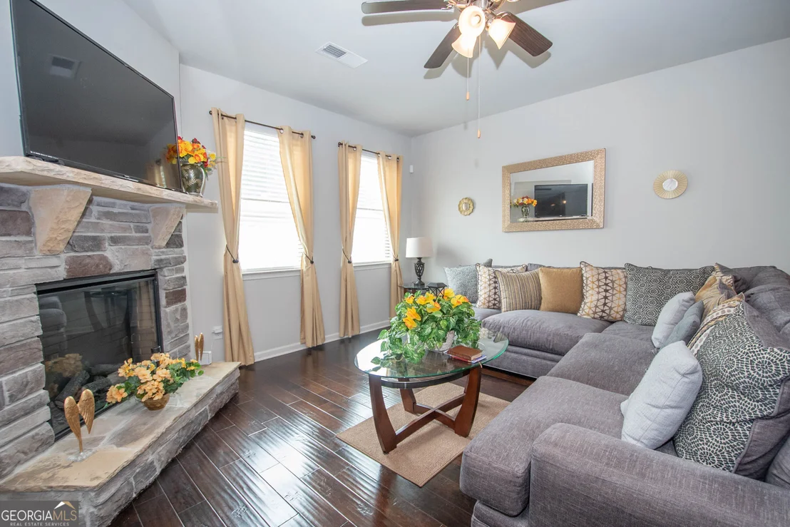 Photo of 531 Carleton Place