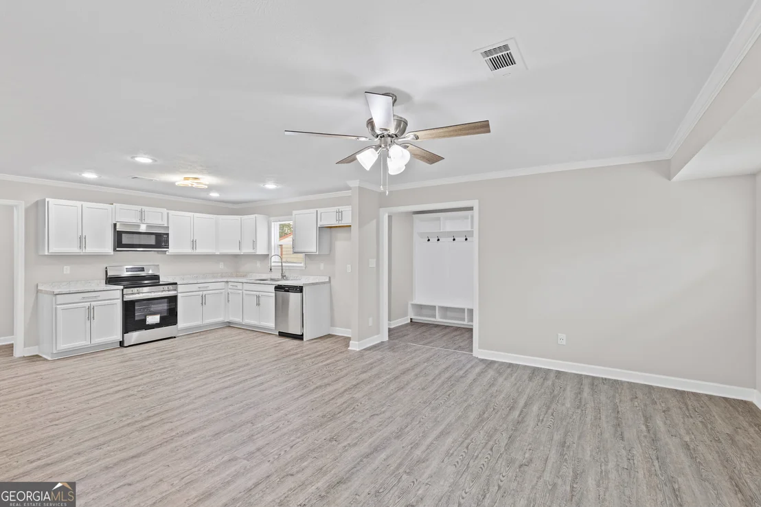 Photo of 2974 Shelby Drive