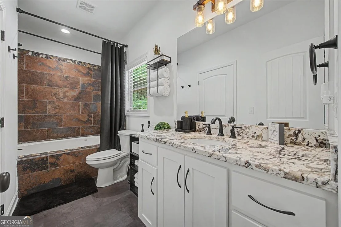 Photo of 617 Zenith Trail