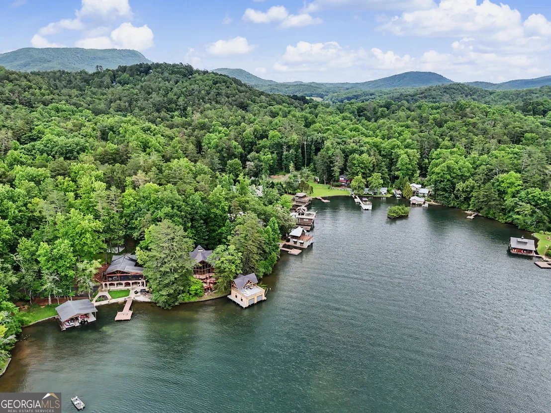 Photo of 5637 Murray Cove Road