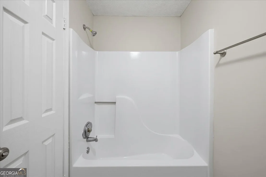 Photo of 440 Cowan Road
