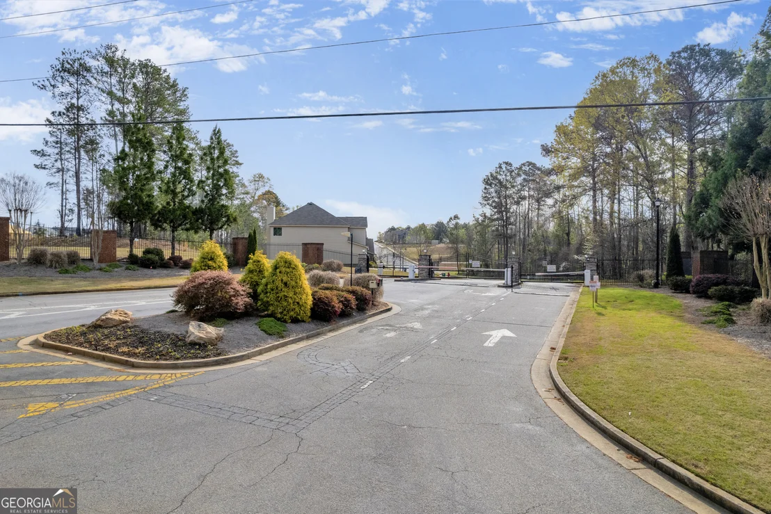 Photo of 9003 Holder Road