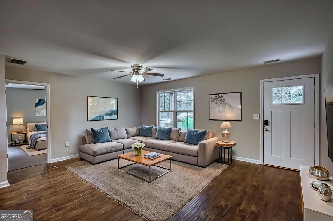 Photo of 1020 Flat Rock Road