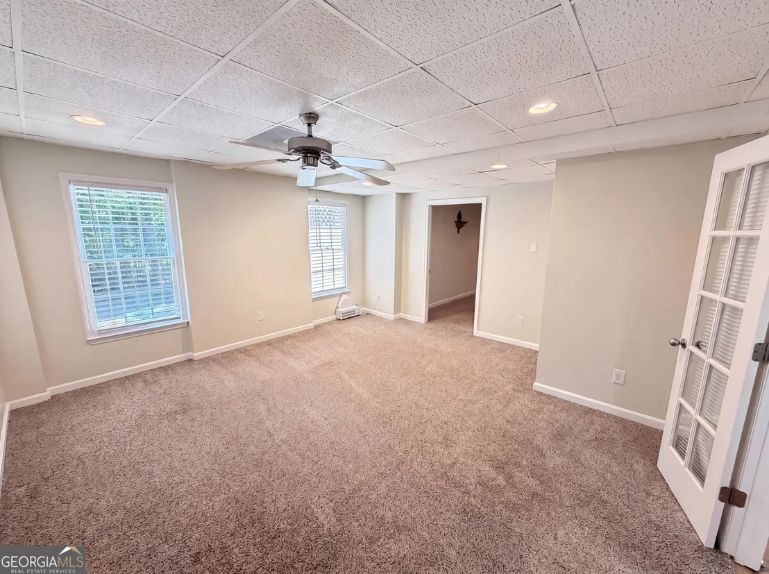 Photo of 300 Ridgeview Trace