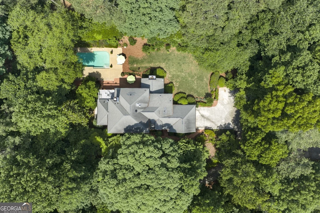 Photo of 9100 Huntcliff Trace