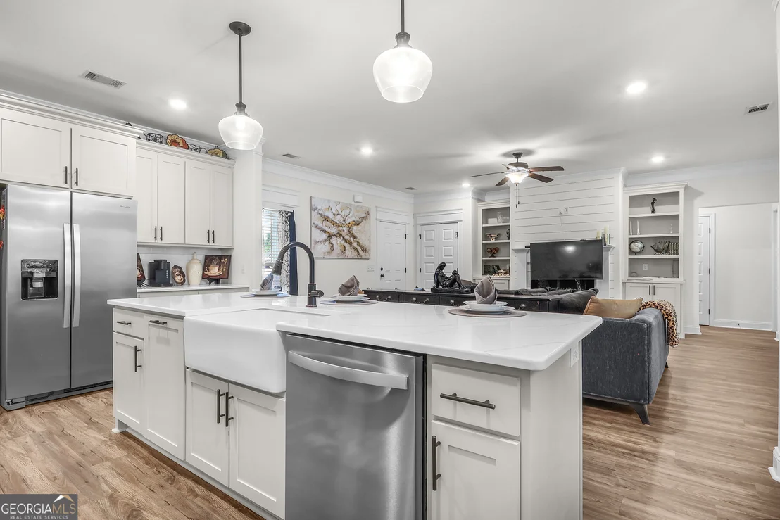 Photo of 166 SE Baker Field Lane