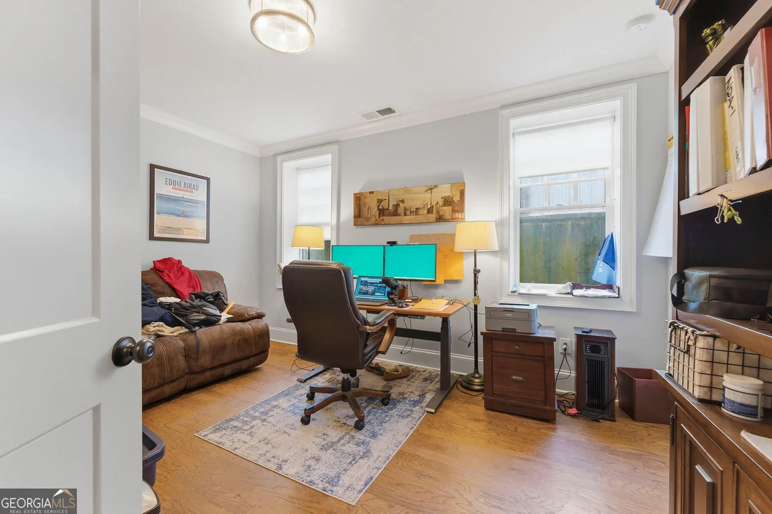 Photo of 1205 Oldfield Road