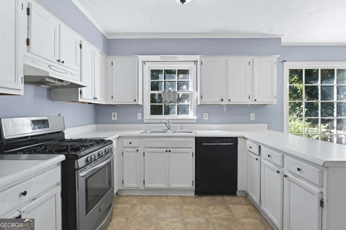 Photo of 2575 Fairview Lane