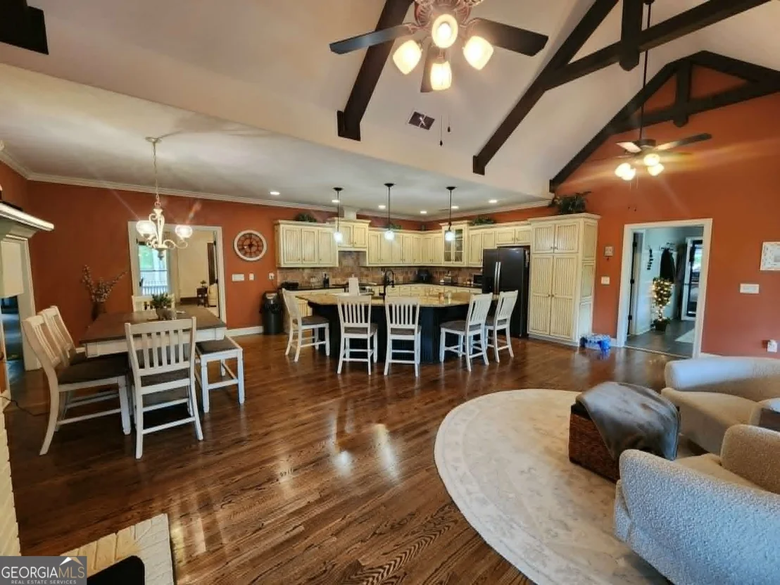 Photo of 300 Brook Road