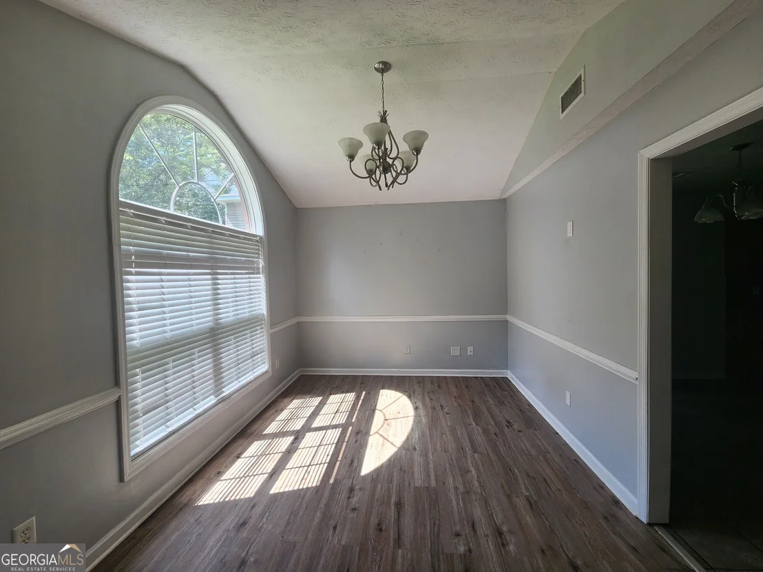 Photo of 526 Vista Drive