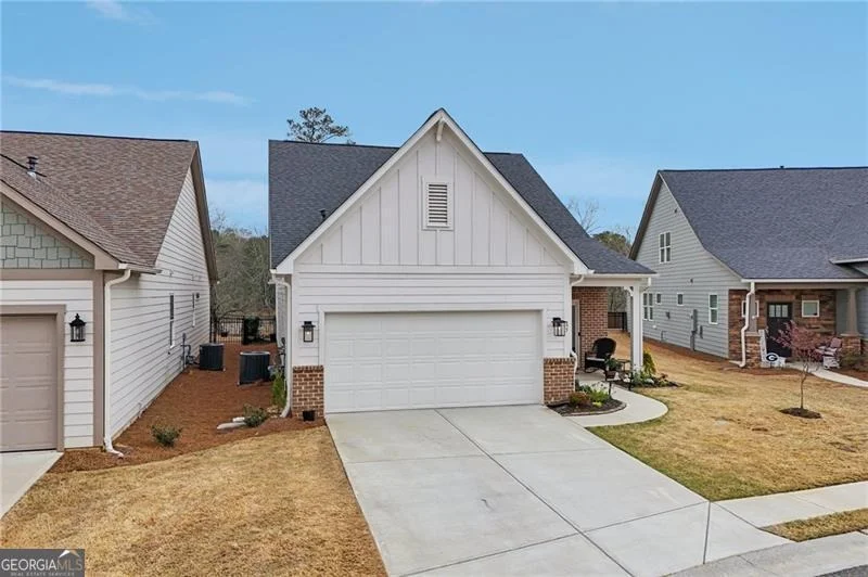 Photo of 65 Grand Circle