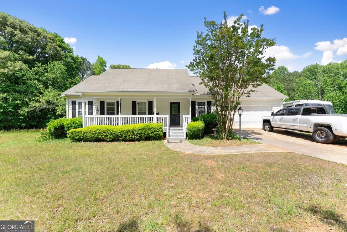 Photo of 5137 Strickland Road