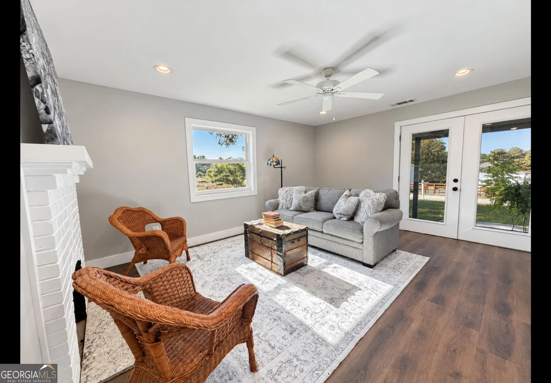 Photo of 152 Eastside Drive