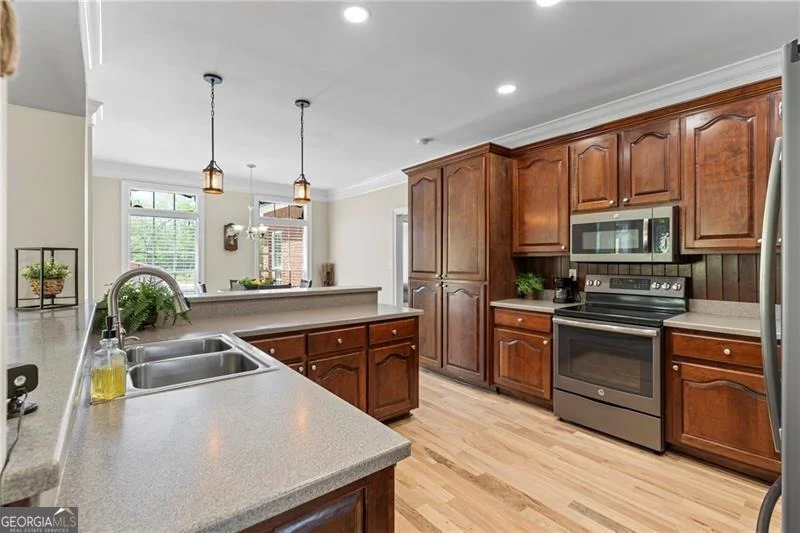 Photo of 175 Tom Jones Road