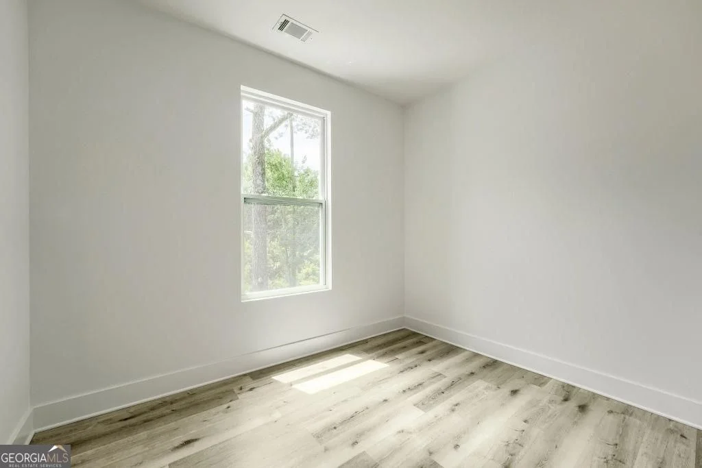 Photo of 658 Rockbridge Road NW