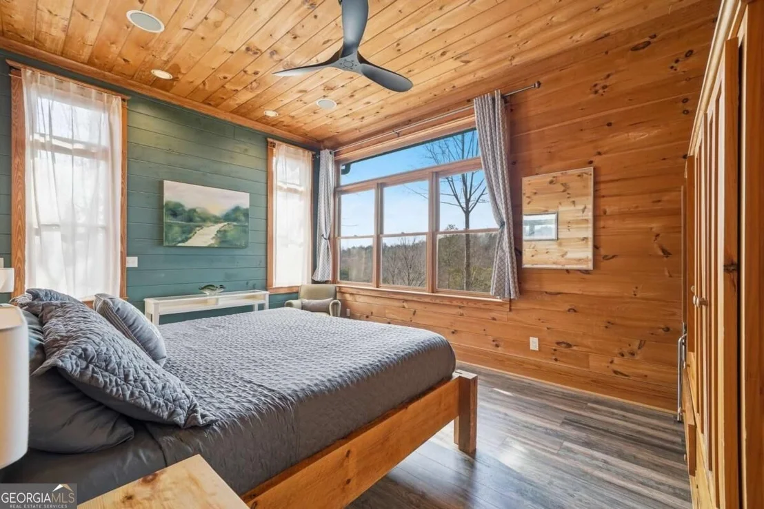 Photo of 153 Riverview Circle