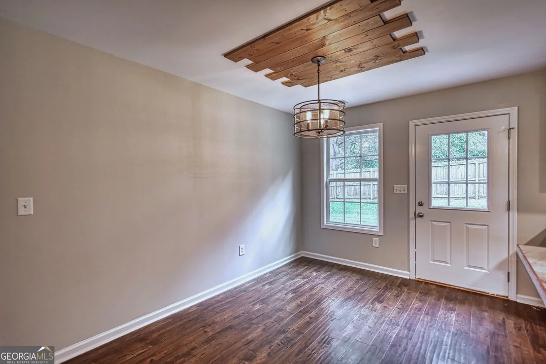 Photo of 1020 Flat Rock Road