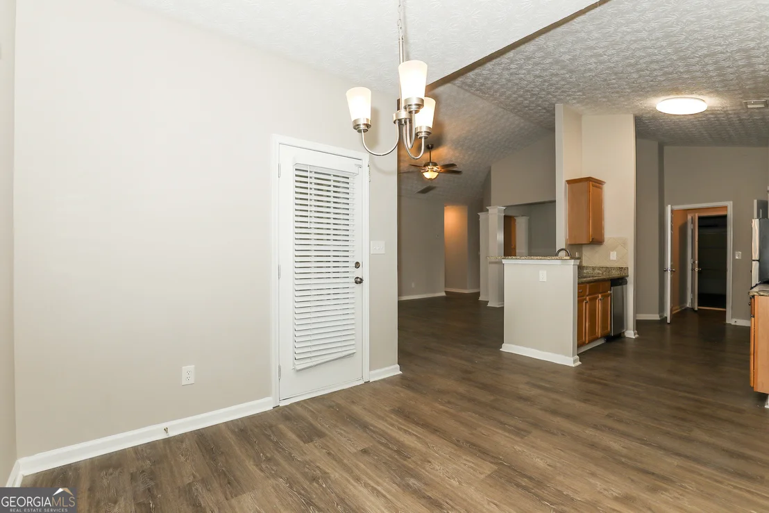 Photo of 1055 Maple Leaf Drive