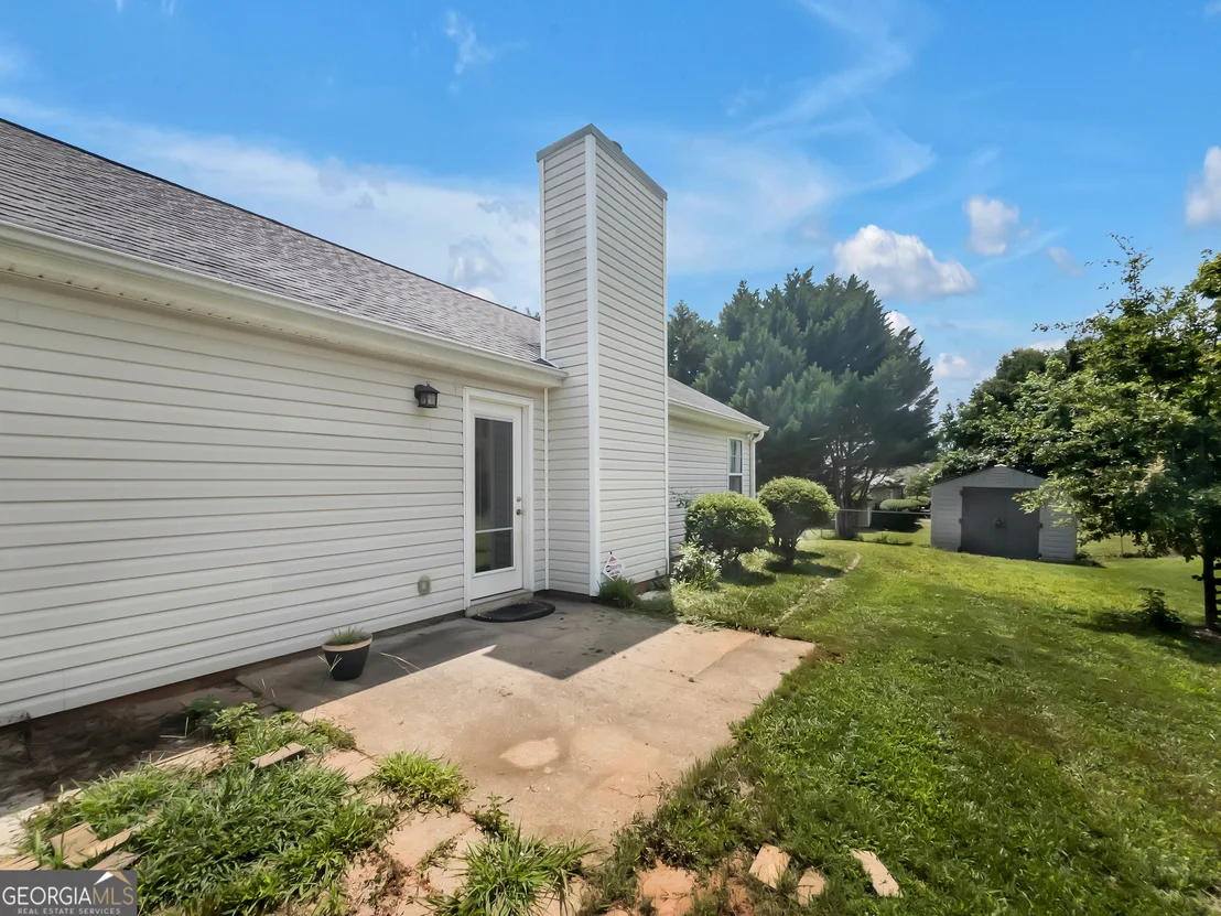 Photo of 1021 Windsor Drive