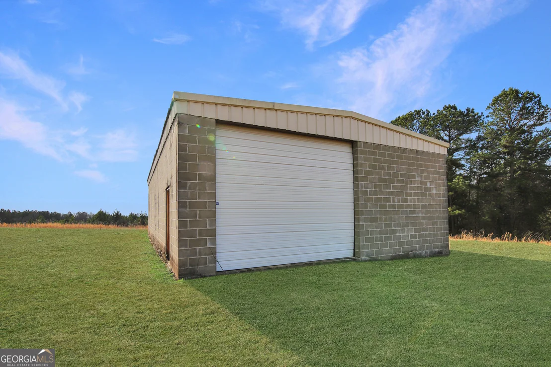 Photo of 8037 County Road 289