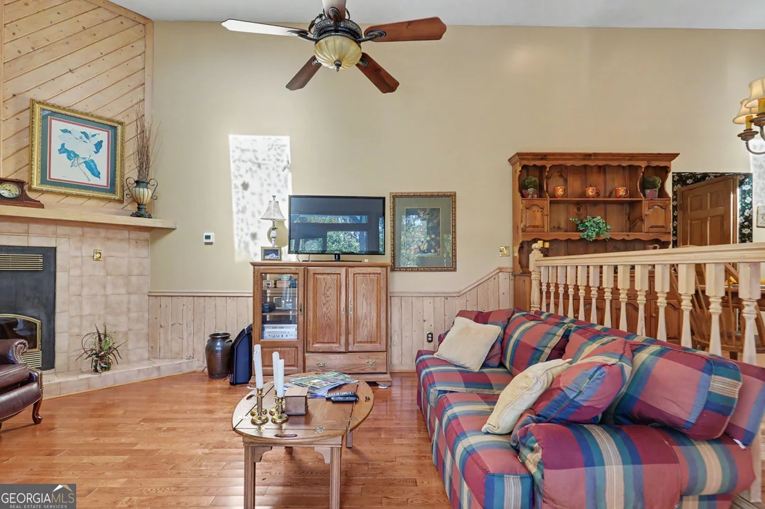 Photo of 191 Applewood Drive